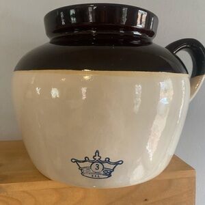 Vintage 3 Quart Blue Crown Durgin Park Market-Dining Rooms USA Ceramic Bean Pot